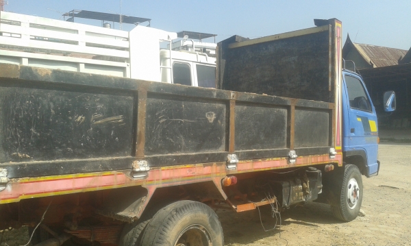 ขายดั้ม 6 ล้อ ISUZU 100 แรงม้า เกียร์สั้น ดั้มใหญ่ยิงหน้า 6 ตัน กระบะยาว 4.20 เมตร เรื่องแห้ง แรง ดี แซสซีสวยๆ พร้อมใช้งาน พร้อมโอน ขายดั้ม 6 ล้อ ISUZU 100 แรงม้า เกียร์สั้น ดั้มใหญ่ยิงหน้า 6 ตัน กระบะยาว 4.20 เมตร เรื่องแห้ง แรง ดี แซสซีสวยๆ พร้อมใช้งาน พร้อมโอน