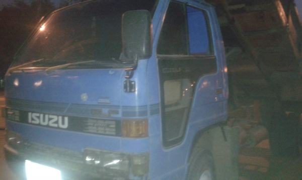 ขายดั้ม 6 ล้อ ISUZU 100 แรงม้า เกียร์สั้น ดั้มใหญ่ยิงหน้า 6 ตัน กระบะยาว 4.20 เมตร เรื่องแห้ง แรง ดี แซสซีสวยๆ พร้อมใช้งาน พร้อมโอน ขายดั้ม 6 ล้อ ISUZU 100 แรงม้า เกียร์สั้น ดั้มใหญ่ยิงหน้า 6 ตัน กระบะยาว 4.20 เมตร เรื่องแห้ง แรง ดี แซสซีสวยๆ พร้อมใช้งาน พร้อมโอน
