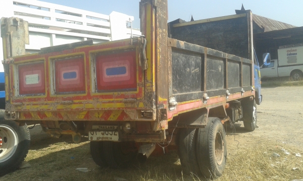 ขายดั้ม 6 ล้อ ISUZU 100 แรงม้า เกียร์สั้น ดั้มใหญ่ยิงหน้า 6 ตัน กระบะยาว 4.20 เมตร เรื่องแห้ง แรง ดี แซสซีสวยๆ พร้อมใช้งาน พร้อมโอน ขายดั้ม 6 ล้อ ISUZU 100 แรงม้า เกียร์สั้น ดั้มใหญ่ยิงหน้า 6 ตัน กระบะยาว 4.20 เมตร เรื่องแห้ง แรง ดี แซสซีสวยๆ พร้อมใช้งาน พร้อมโอน