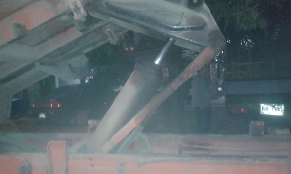 ขายดั้ม 6 ล้อ ISUZU 100 แรงม้า เกียร์สั้น ดั้มใหญ่ยิงหน้า 6 ตัน กระบะยาว 4.20 เมตร เรื่องแห้ง แรง ดี แซสซีสวยๆ พร้อมใช้งาน พร้อมโอน ขายดั้ม 6 ล้อ ISUZU 100 แรงม้า เกียร์สั้น ดั้มใหญ่ยิงหน้า 6 ตัน กระบะยาว 4.20 เมตร เรื่องแห้ง แรง ดี แซสซีสวยๆ พร้อมใช้งาน พร้อมโอน