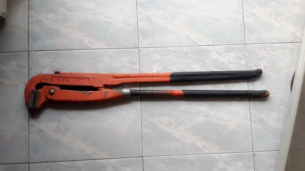 ประแจขันท่อ3นิ้ว600บาท