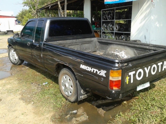 รถกระบะไมตี้แค็ป  เครื่อง 2500  ปี 2534 พวงมาลัยธรรมดา  เครื่องดี ยางดี คันซีสวย