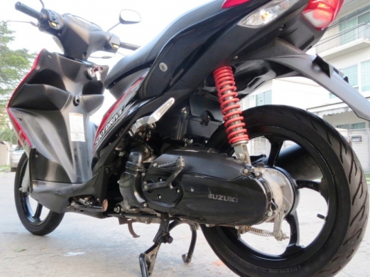 Suzuki Skydrive ล้อแม็กซ์ 2012 หัวฉีด ลายใหม่ เดิมดี ไม่มีบิวด์ เพียง 23,900 บาทเท่านั้น Suzuki Skydrive ล้อแม็กซ์ 2012 หัวฉีด ลายใหม่ เดิมดี ไม่มีบิวด์ เพียง 23,900 บาทเท่านั้น