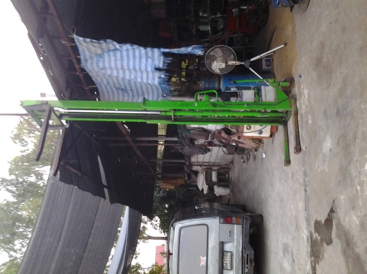 ขายลิ๊ฟไฟฟ้า 1 ตันสูง 4 เมตร 12500 บาท ขายลิ๊ฟไฟฟ้า 1 ตันสูง 4 เมตร 12500 บาท