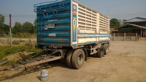 ขายลูกพ่วงไม่ดั๊มพ์คอกเกษตร ยาว 6.50 เมตร 3 เพลาแท้ ทะเบียนพร้อม