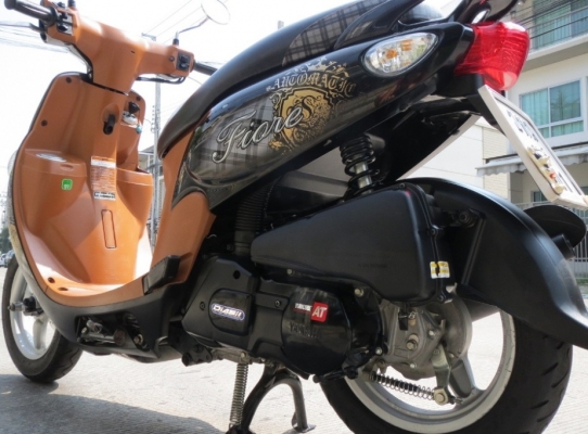 Yamaha Fiore สีลายฮิต แจ่มสุดในรุ่น ปี 2012 เดิมดี ไม่มีบิวด์ เพียง 22,900 บาทเท่านั้น