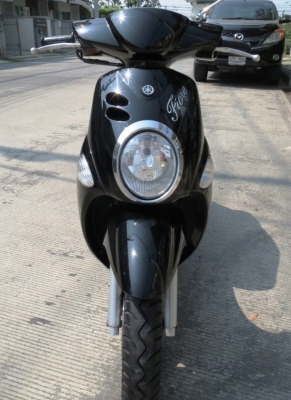 Yamaha Fiore สีลายฮิต แจ่มสุดในรุ่น ปี 2012 เดิมดี ไม่มีบิวด์ เพียง 22,900 บาทเท่านั้น