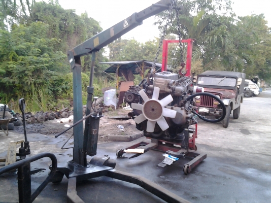 ขายเครนยกเครื่องใช้มือโยกขนาดใหญ่ ขายเครนยกเครื่องใช้มือโยกขนาดใหญ่