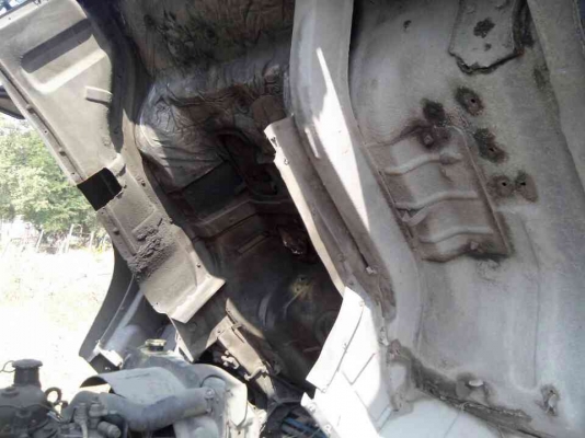 ขายรถหกล้อ  เครื่อง 145 แรง เครื่องดี  แคซซีสวย