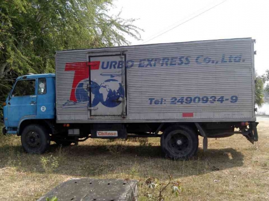 ขายรถหกล้อ  เครื่อง 145 แรง เครื่องดี  แคซซีสวย