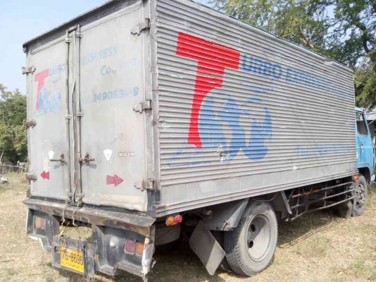 ขายรถหกล้อ  เครื่อง 145 แรง เครื่องดี  แคซซีสวย