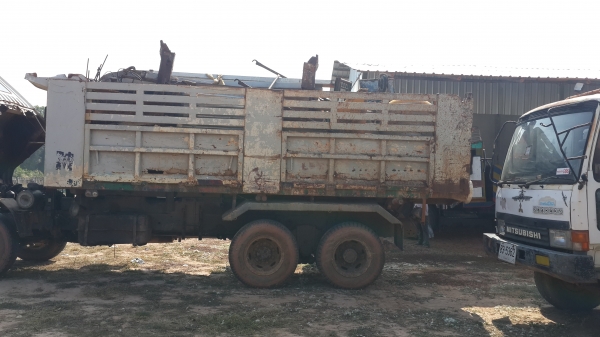 ขายด่วนกระดั้มครบชุดถอดลงจาก Mitsubishi ดั้มKCโคราชยาว6ม.จองโทร0801515451