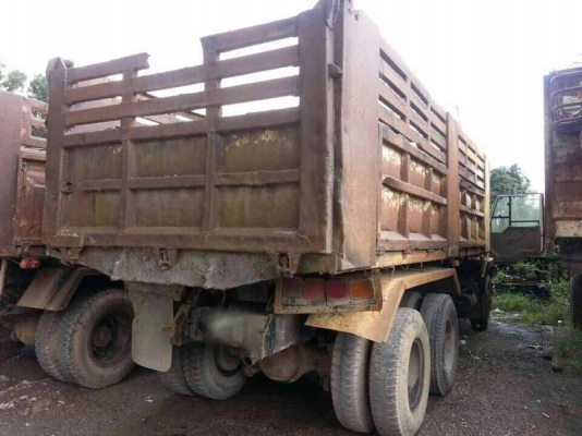 รถมิตซู 10 ล้อดั้ม FN527M 195 แรงม้า. สนใจติดต่อ 081 - 6079515