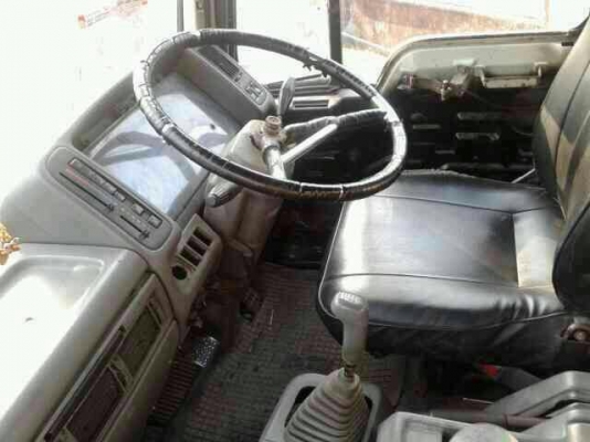 รถมิตซู 10 ล้อดั้ม FN527M 195 แรงม้า. สนใจติดต่อ 081 - 6079515