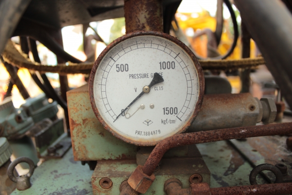 ขายเครื่องระเบิดหิน แย็กหิน PACKAR ราคา 68,000 บาท