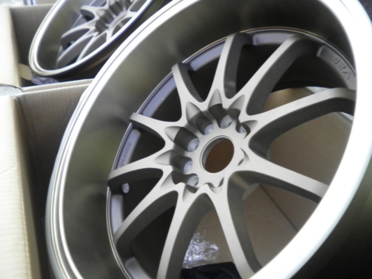 ce28 กว้าง9.5+10.5