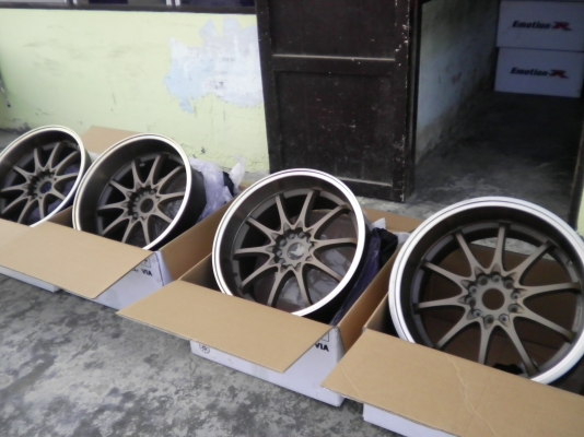 ce28 กว้าง9.5+10.5