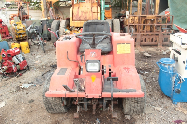 ขายรถตัดหญ้า-รถเอนกประสงค์ YANMAR CDF28 4WD เครื่องดีเซล 3สูบ ราคา 48,000 บาท