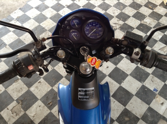 ขาย!!!โซนิค รุ่นท๊อปล้อแม็ก ปี46 รถเครื่องดีคับ มีเล่มทะเบียนครบ ภาษีไม่หมด