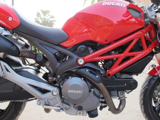 ขาย ducati monster 795 รถศูนย์ทองหล่อ ขาย ducati monster 795 รถศูนย์ทองหล่อ