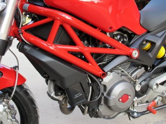 ขาย ducati monster 795 รถศูนย์ทองหล่อ ขาย ducati monster 795 รถศูนย์ทองหล่อ