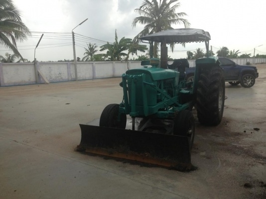 โปรโมรชั่นสุดๆ ขายรถไถจอนเดียร์ รถพร้อมใช้งาน ราคาต่อรองได้