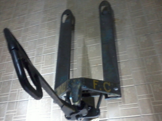 ขายแฮนด์ลิฟ สภาพพร้อมใช้งาน ราคาถูกกว่าเชียงกง เจ้าของขายเอง