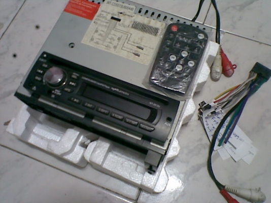 ขายวิทยุรถ ยีห้อWORLDTECN สีดำ CD MP3 USB SD CARD FM Player พร้อมรีโมท อุปกรณ์ครบเอาไปติดดั้งได้เลย ราคา650บาทโทร0875077464โส กทม