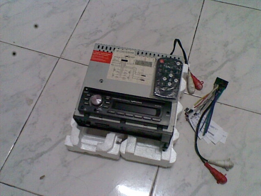 ขายวิทยุรถ ยีห้อWORLDTECN สีดำ CD MP3 USB SD CARD FM Player พร้อมรีโมท อุปกรณ์ครบเอาไปติดดั้งได้เลย ราคา650บาทโทร0875077464โส กทม