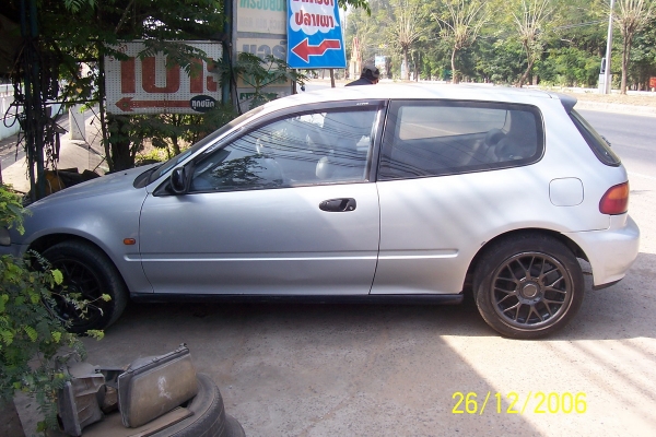 ขายด่วน HONDA CIVIC 3 Dปี 93 เกียร์ออโต้ ติดแก็สแล้ว ขายด่วน HONDA CIVIC 3 Dปี 93 เกียร์ออโต้ ติดแก็สแล้ว