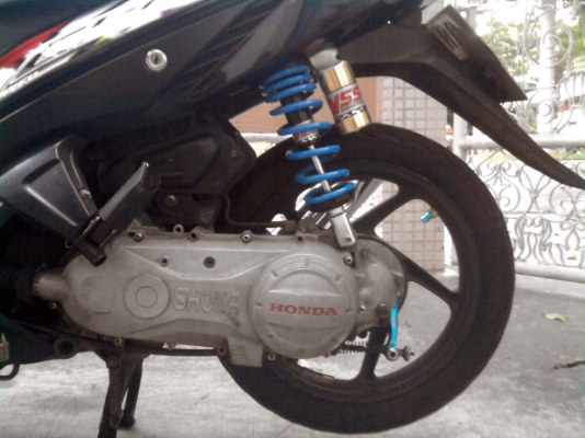 ขออนุญาติขาย Honda Click Combi Brake ล้อแม็กแท้ โอนให้ฟรีครับ