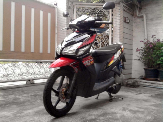 ขออนุญาติขาย Honda Click Combi Brake ล้อแม็กแท้ โอนให้ฟรีครับ