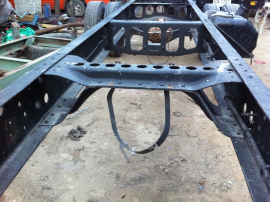 คัสซี 6 ล้อ HINO FC (ไม่มีทะเบียน)