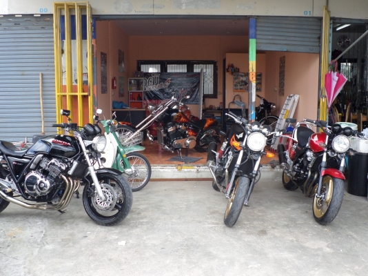 วุฒินนบุรี// บริการรับซื้อมอไซค์ทุกรุ่นตั่งแต่ 250-1300cc. ไห้ราคาดีจ่ายเงินสดทันทีคับ