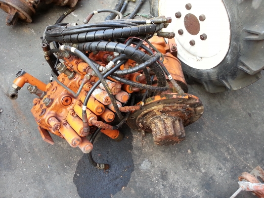 ขายอะไหล่ รถขุด HITACHI รุ่น ZX60 มือสองญี่ปุ่นแท้ ขายอะไหล่ รถขุด HITACHI รุ่น ZX60 มือสองญี่ปุ่นแท้