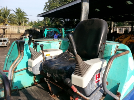 ขาย รถขุด IHI รุ่น 40JX แทร็กยาง มือสองญี่ปุ่น ขาย รถขุด IHI รุ่น 40JX แทร็กยาง มือสองญี่ปุ่น