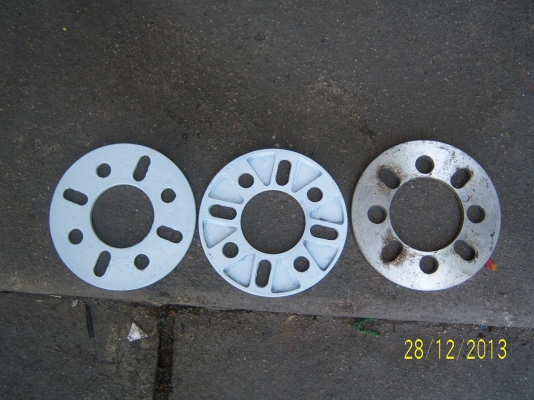 สเปเซอร์ 3มิล 2อัน และ 5มิล 1อัน ถูกๆ ราคานี้ให้ทั้ง 3 อันครับ