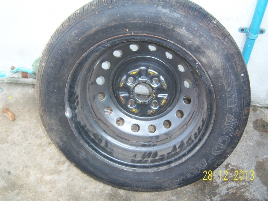 ล้ออะไหล่ ขอบ 14 พร้อมยาง 175 65 14