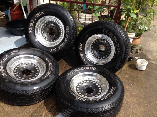 ล้อ OFF ROAD JAPANแท้ ขอบ15 กว้าง7นิ้วอ๊อฟ15พร้อมยางล้อเบามากครับ
