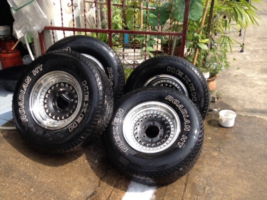 ล้อ OFF ROAD JAPANแท้ ขอบ15 กว้าง7นิ้วอ๊อฟ15พร้อมยางล้อเบามากครับ