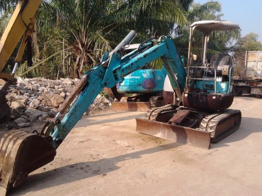 ขายแมคโคร KOBELCO SK30UR-2 เก่านอกแท้ๆ ราคาพร้อมส่งค่ะ