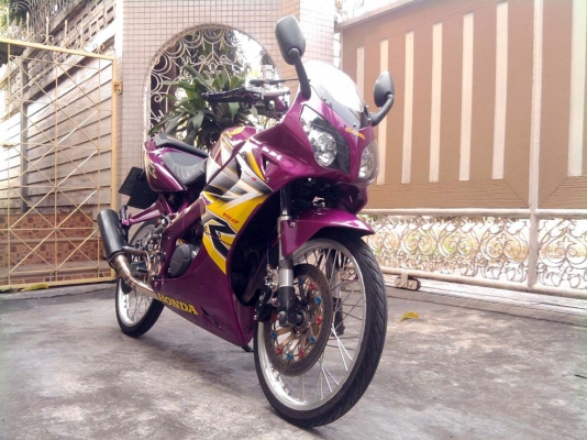 ขออนุญาติขาย HONDA CBR 150 แต่งสวยมาก สตา์ร์ทมือ โอนให้ฟรี
