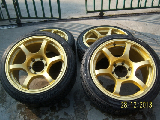 แม็ก RGII ขอบ18 หน้า8 หลัง9 พร้อมยาง 225,235 40 18 ปี12 มี1ชุด