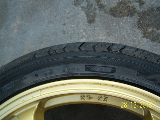 แม็ก RGII ขอบ18 หน้า8 หลัง9 พร้อมยาง 225,235 40 18 ปี12 มี1ชุด