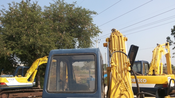 ขายเเล้วราคาเงินสด1200000รถแม็คโครkOBELCO SK120มาร์คทีราคาตัวเเดงเป็นเงินดาวน์นำเข้าเก่าญี่ปุ่นแท้ไม่เคยใช้งานเมืองไทยเลย