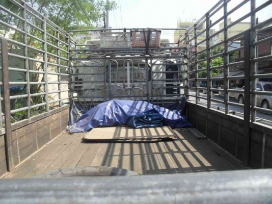 รถบรรทุก 6 ล้อ ยี่ห้อ ISUZU 130 แรงม้า ก๊าซNGV 4 ถัง