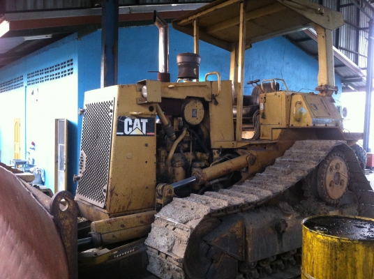 ขายรถแทรกเตอร์ CAT D5H ตีนไก่ เกียร์ท๊อก รถสวยช่วงล้างเต็ม พร้อมใช้