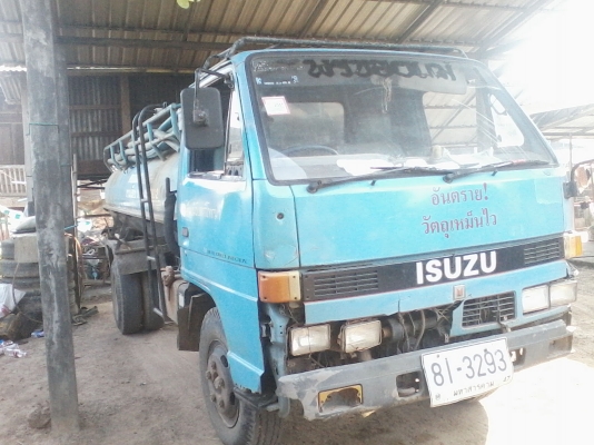 ขายหกล้อ iSuZu 110แรง รถดูดส้วม พร้อมใช้งาน ลดราคาแล้วครับ  ภาษีเต็ม