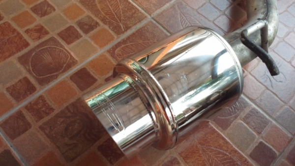 ท่อแท้จากยุ่น ถูกๆ เสียงดี