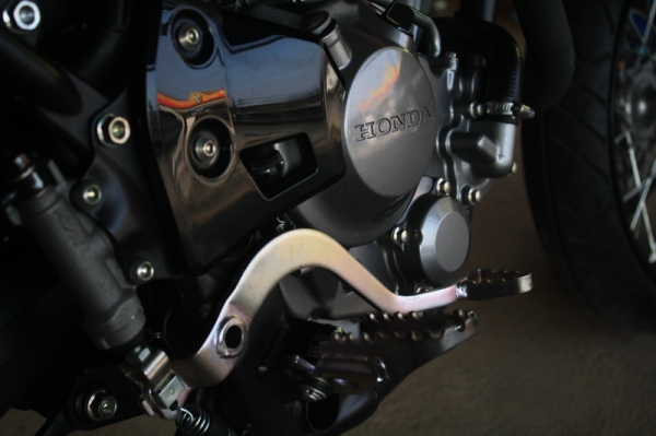 __CRF 250M ปี2013 วิ่ง 4,064 km.แท้ๆ (รถ 7 เดือน) $ 117,000__ __CRF 250M ปี2013 วิ่ง 4,064 km.แท้ๆ (รถ 7 เดือน) $ 117,000__